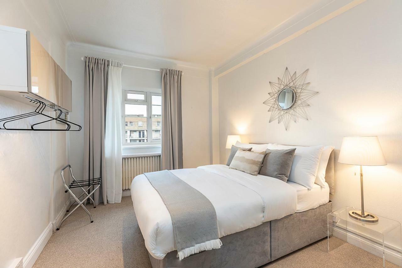 Grand Swiss Cottage Apartment London Bagian luar foto