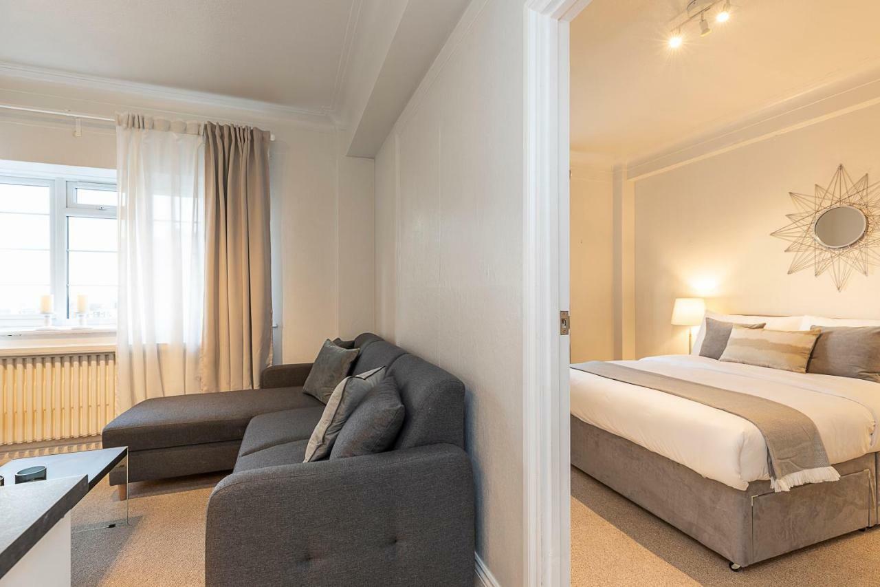 Grand Swiss Cottage Apartment London Bagian luar foto